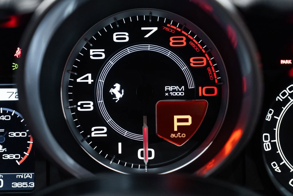 Certified 2017 Ferrari California T RWD image 28