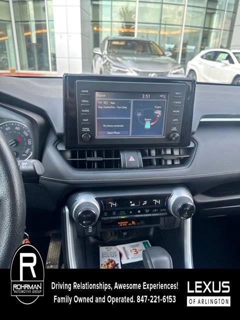 Used 2019 Toyota RAV4 LE w/ Carpet Mat Package AWD/4WD image 9