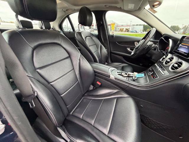 Used 2017 Mercedes-Benz C 300 4MATIC Sedan image 36