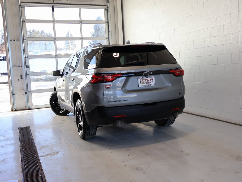 Certified 2023 Chevrolet Traverse LT w/ Midnight/Sport Edition image 39