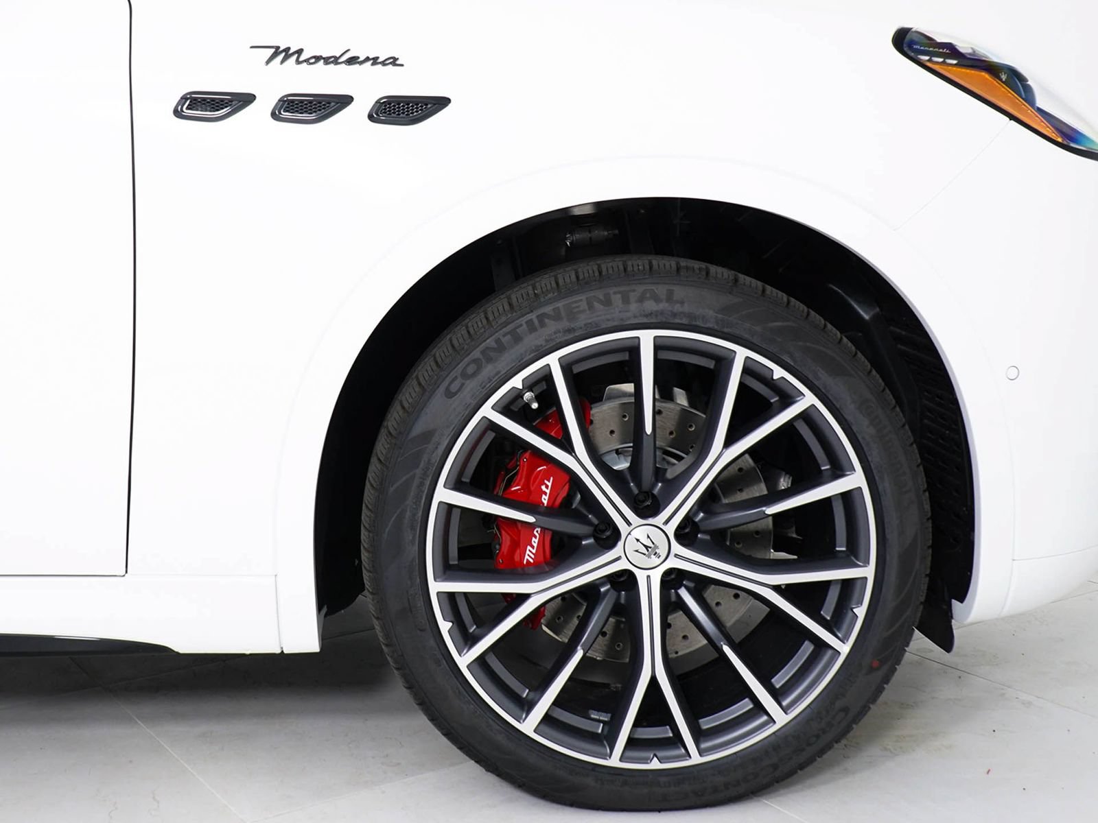 New 2026 Maserati Grecale Modena AWD/4WD image 16
