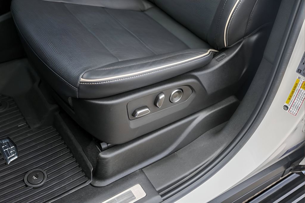 Used 2024 Cadillac Escalade Sport w/ Touring Package image 8