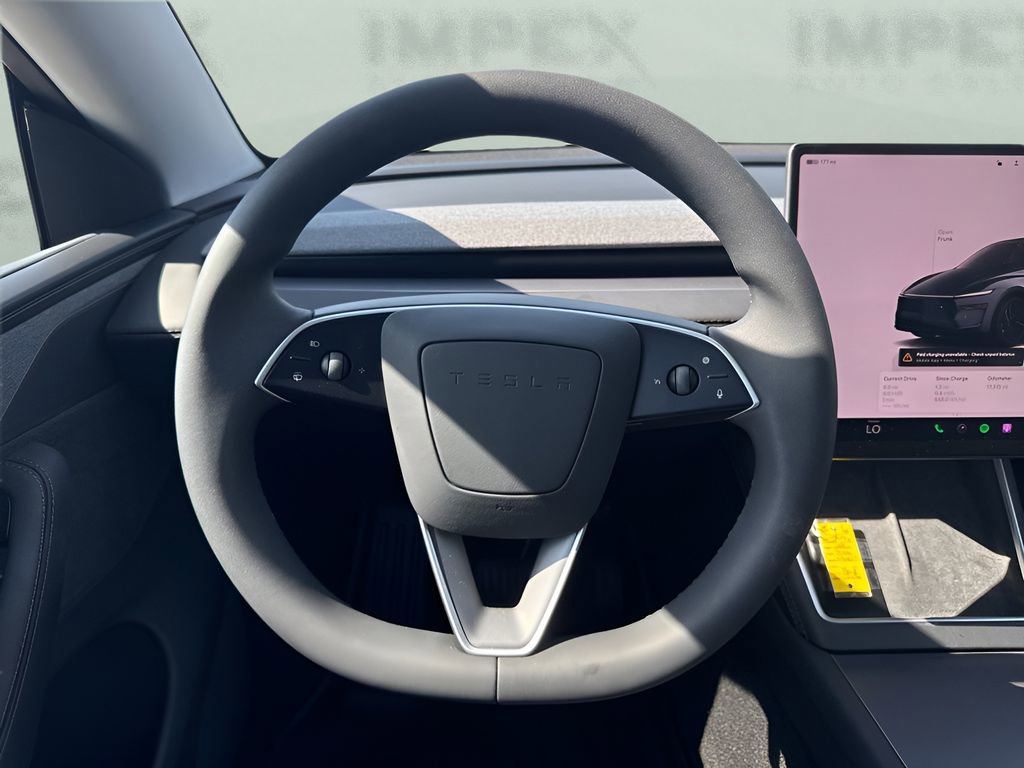 Used 2026 Tesla Model Y Long Range image 16