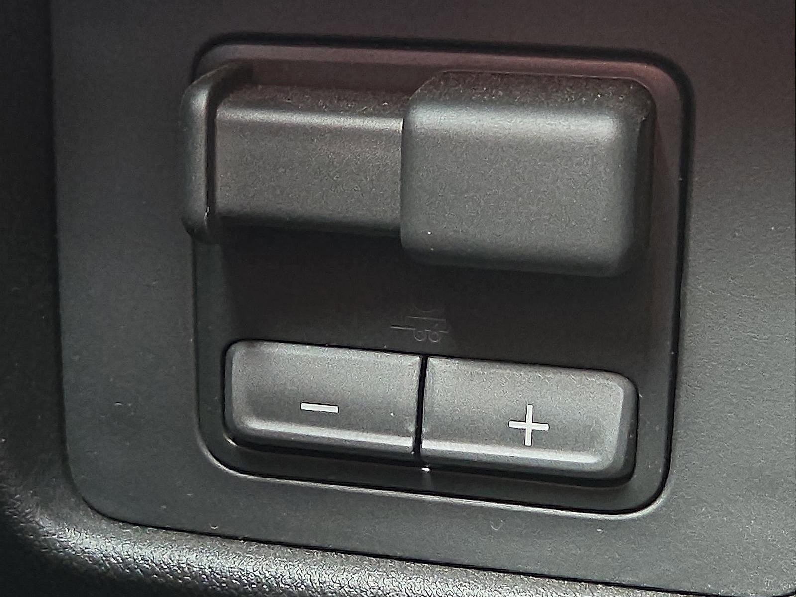 Used 2026 GMC Canyon Denali image 20