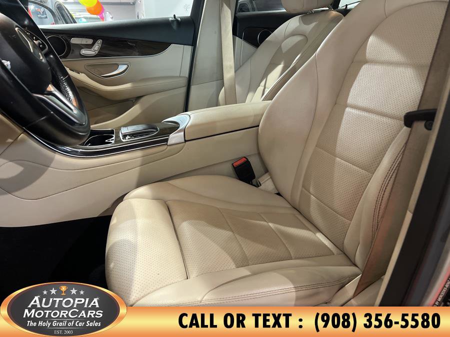 Used 2022 Mercedes-Benz GLC 300 image 10