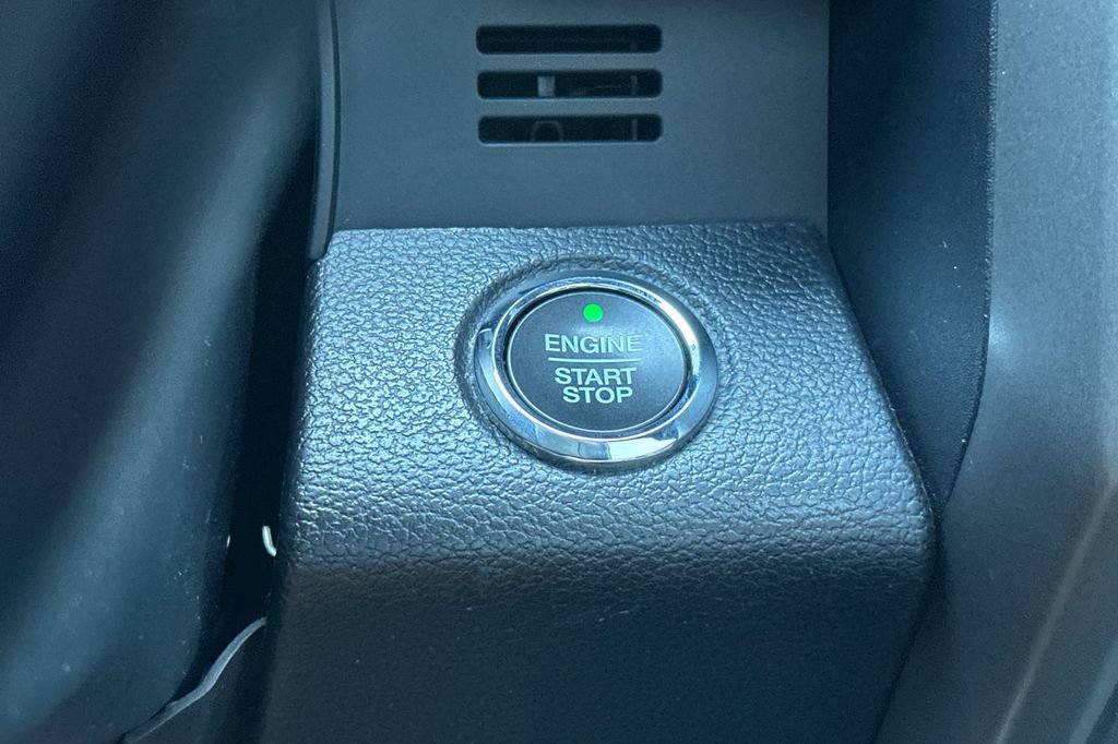 Used 2021 Ford Expedition XLT AWD/4WD image 23