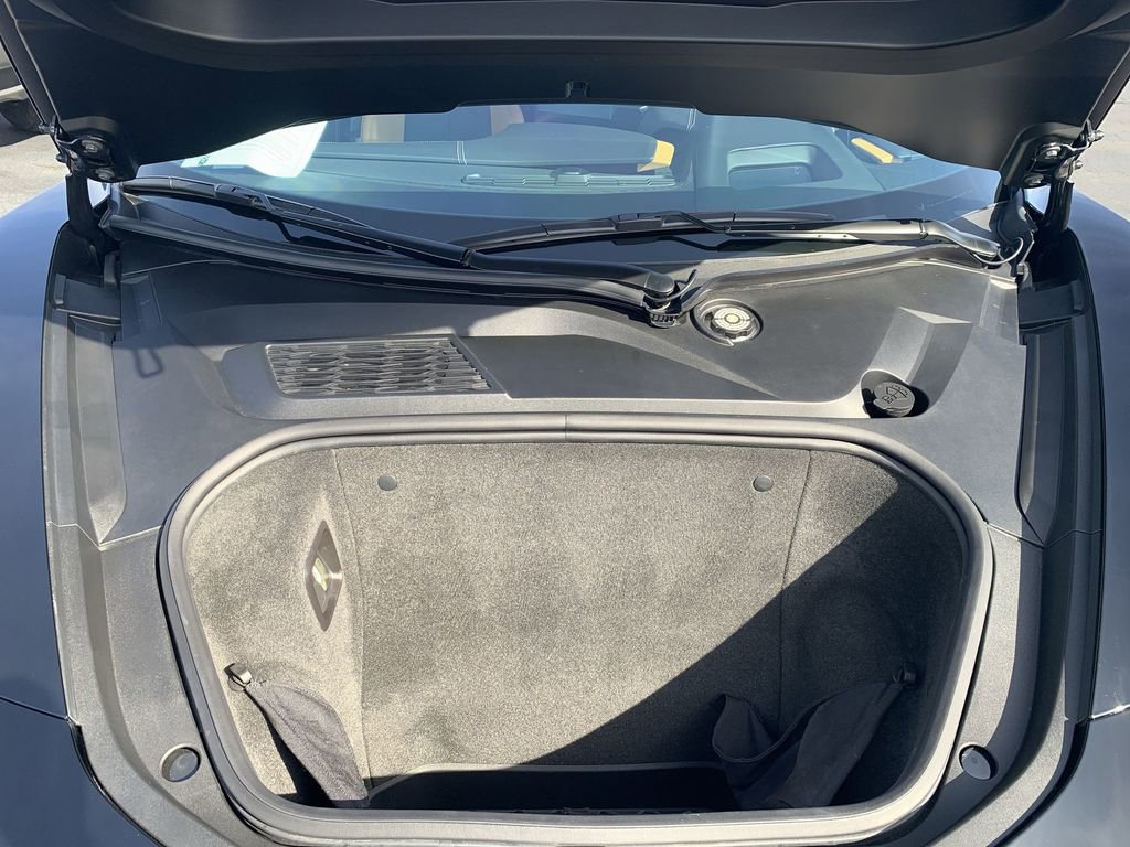 Used 2024 Chevrolet Corvette Stingray Premium Cpe w/ Z51 Performance Package image 25