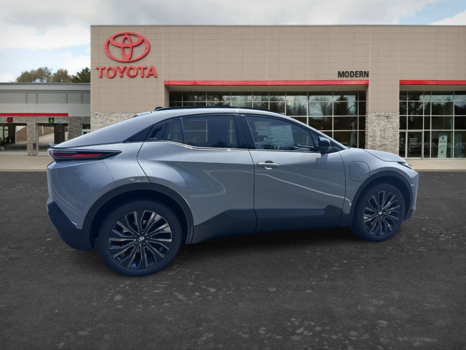 New 2026 Toyota C-HR AWD/4WD image 5