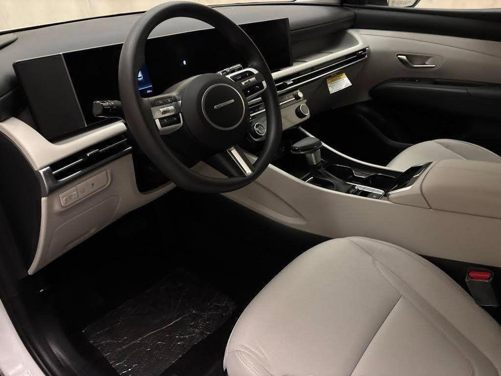 New 2026 Hyundai Tucson SEL AWD/4WD image 12