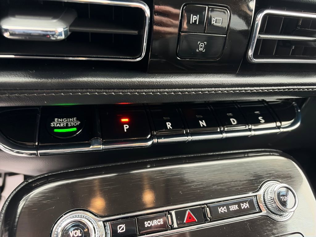 Used 2022 Lincoln Nautilus Standard w/ Premium Package image 26