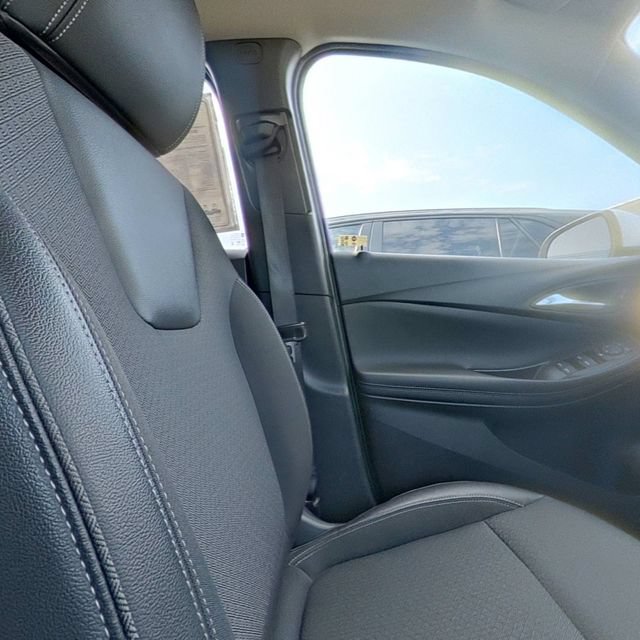 Used 2025 Buick Encore GX Preferred FWD image 27
