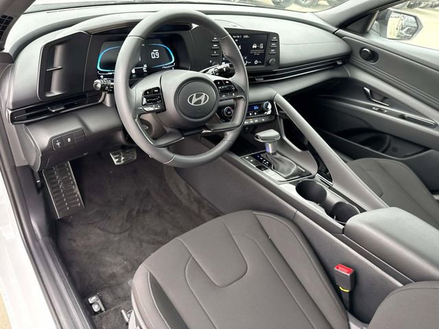 New 2026 Hyundai Elantra SEL Sport image 24