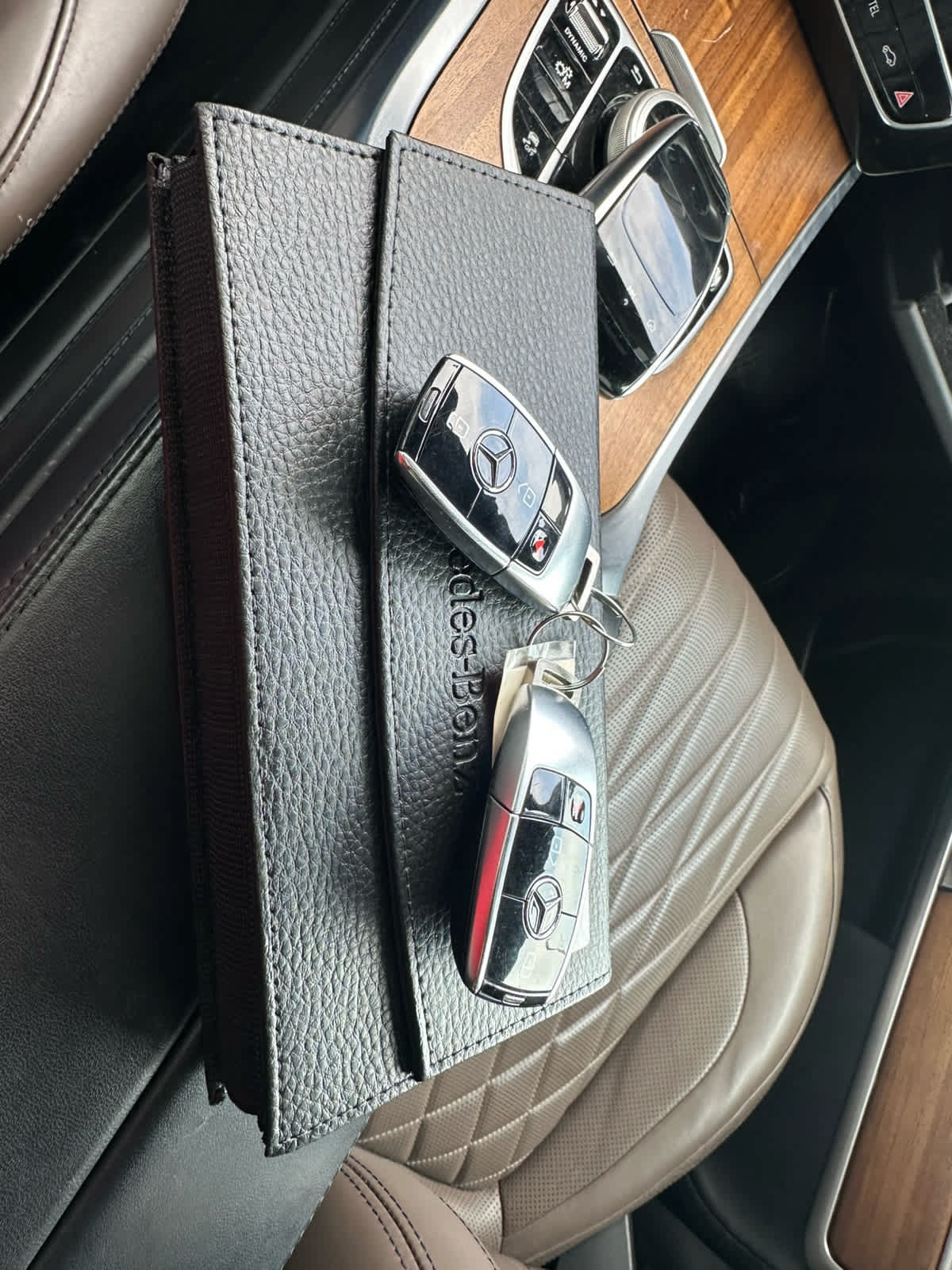 Used 2022 Mercedes-Benz G 550 image 27