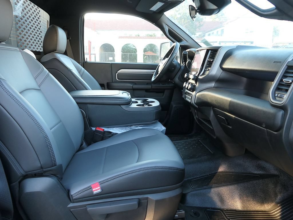 New 2026 RAM 5500 Tradesman w/ Chrome Appearance Group RWD image 23