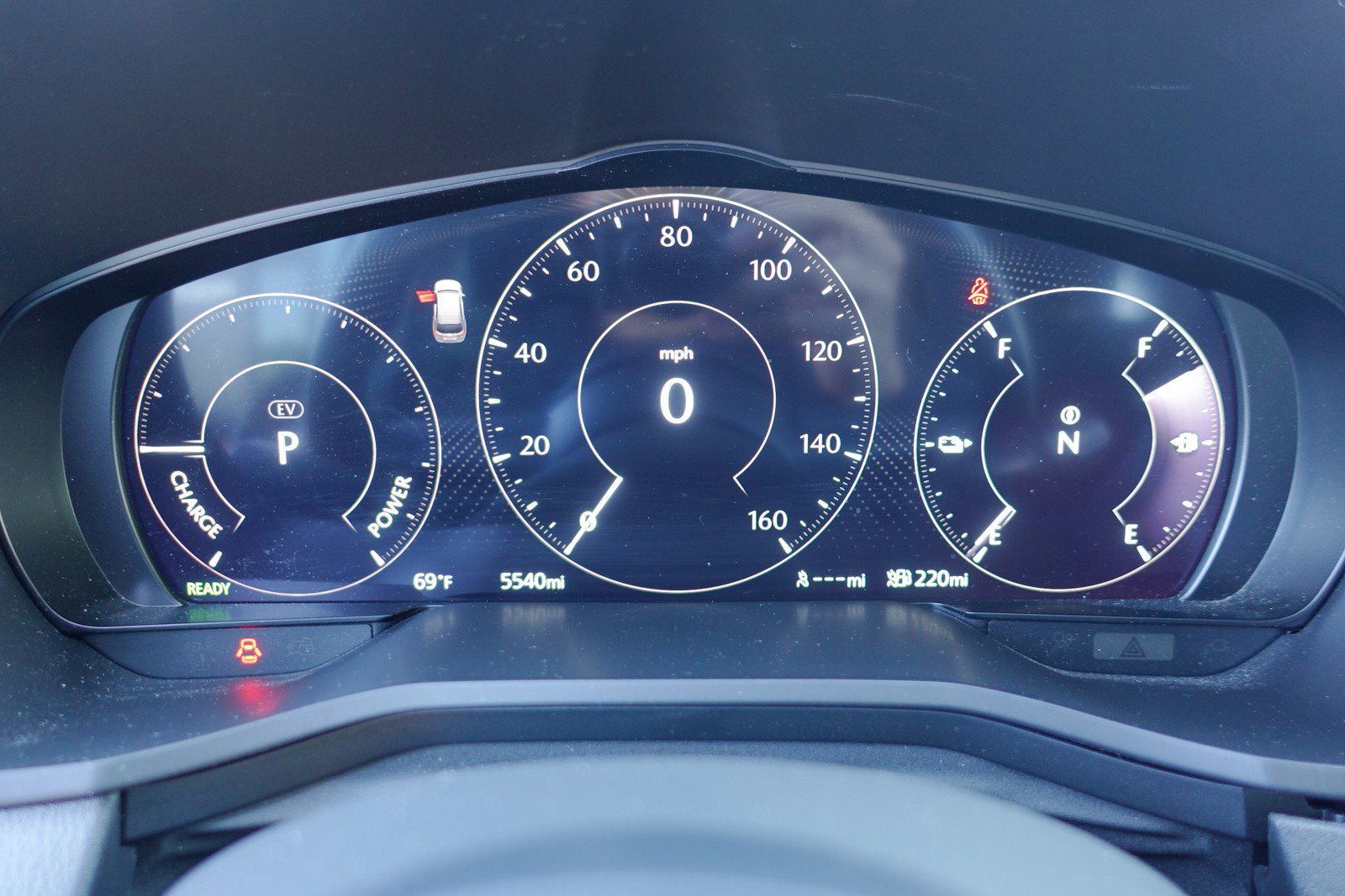 Certified 2024 MAZDA CX-90 Plug-In Hybrid w/ Premium Pkg image 17