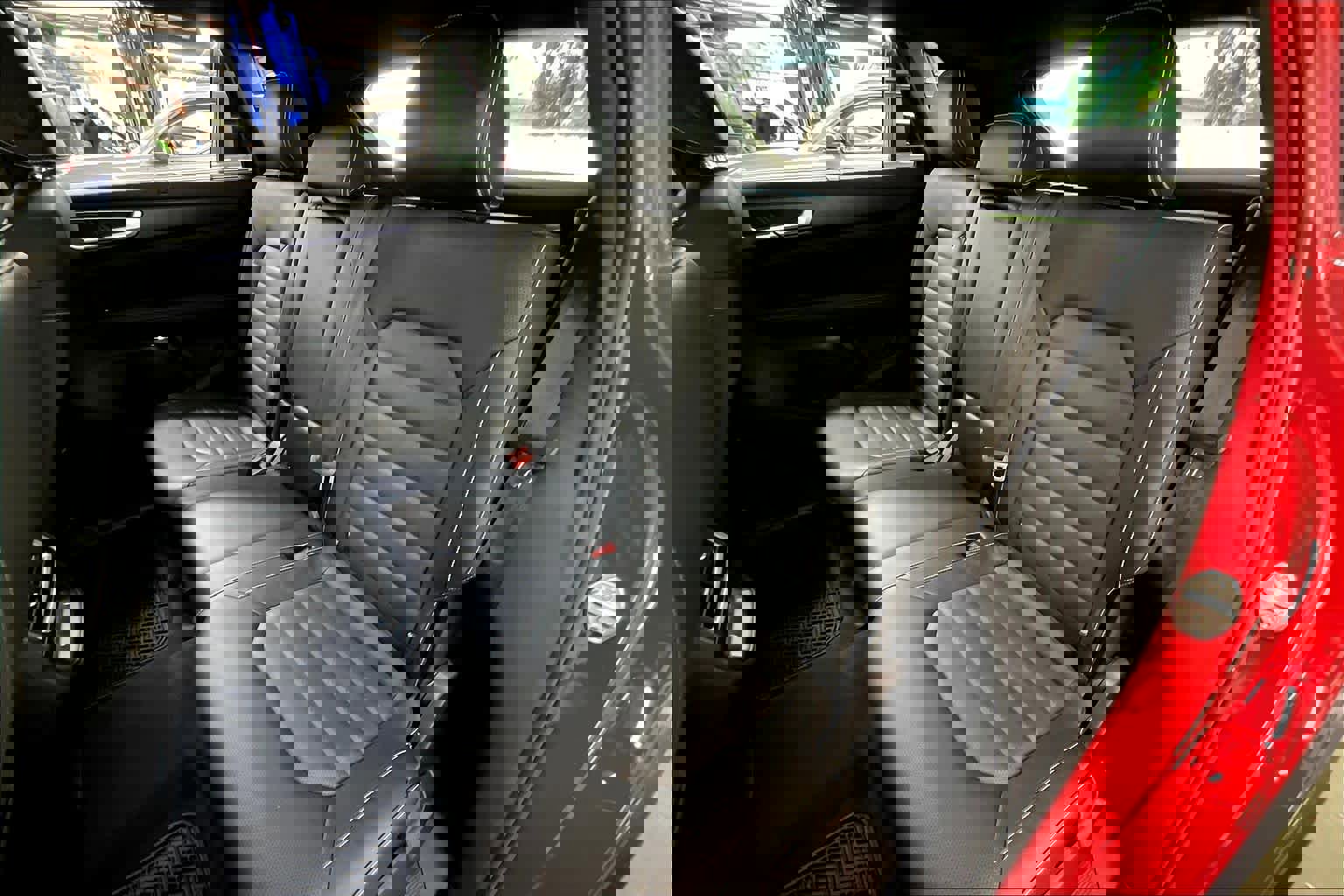 Used 2025 Volkswagen Atlas Cross Sport SEL R-Line image 29