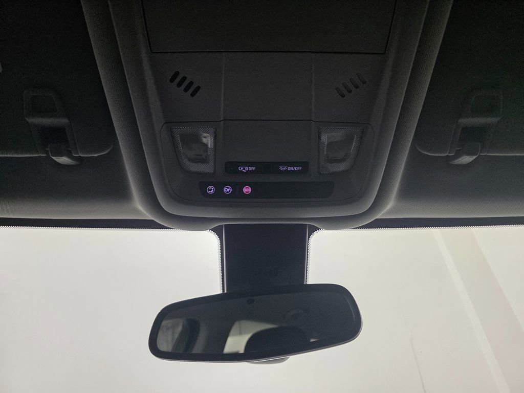 Used 2021 GMC Terrain SLE FWD image 30