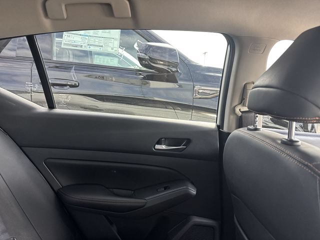 Used 2021 Nissan Altima 2.5 SR FWD image 10