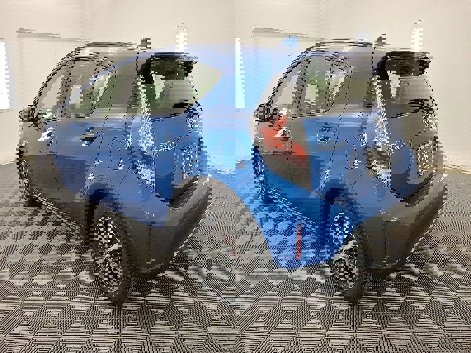 Certified 2018 Toyota Prius C One image 21