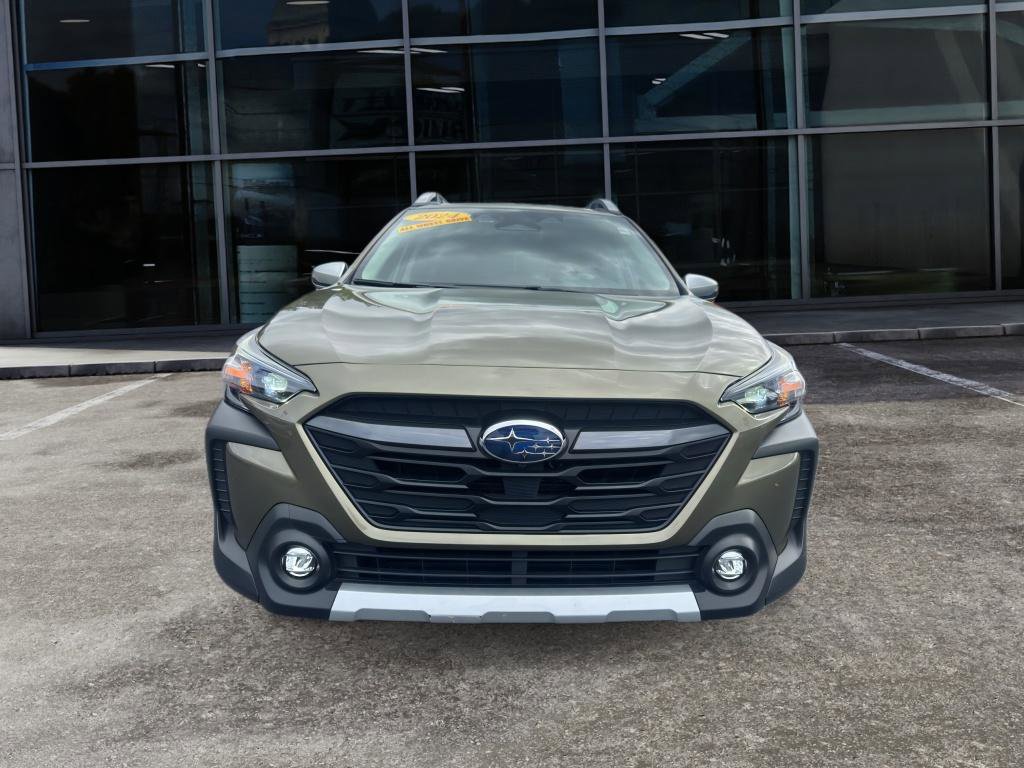 Used 2024 Subaru Outback Touring image 2