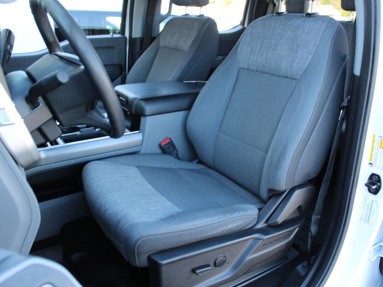 Used 2024 Ford F250 XLT w/ FX4 Off-Road Package image 17