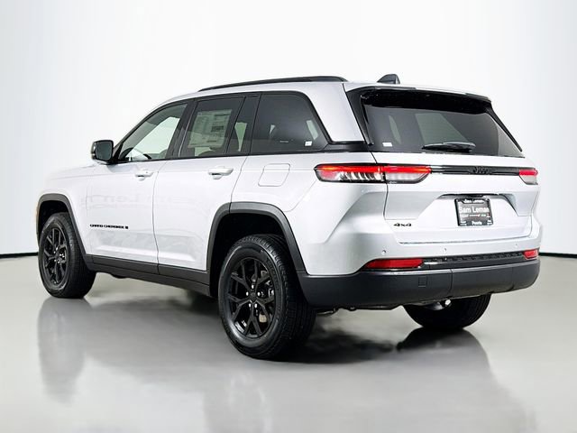 New 2025 Jeep Grand Cherokee Altitude image 5