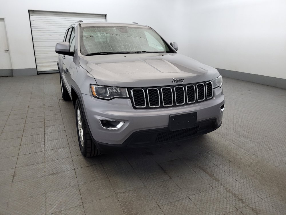 Used 2017 Jeep Grand Cherokee Laredo w/ Quick Order Package 23E AWD/4WD image 14