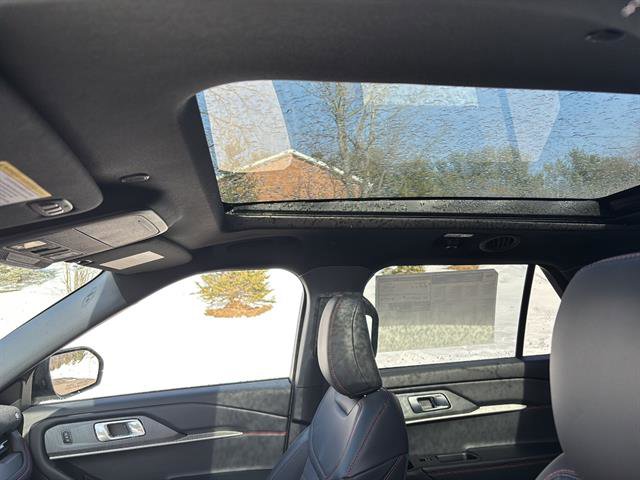 New 2026 Ford Explorer ST-Line w/ ST-Line Street Pack image 14