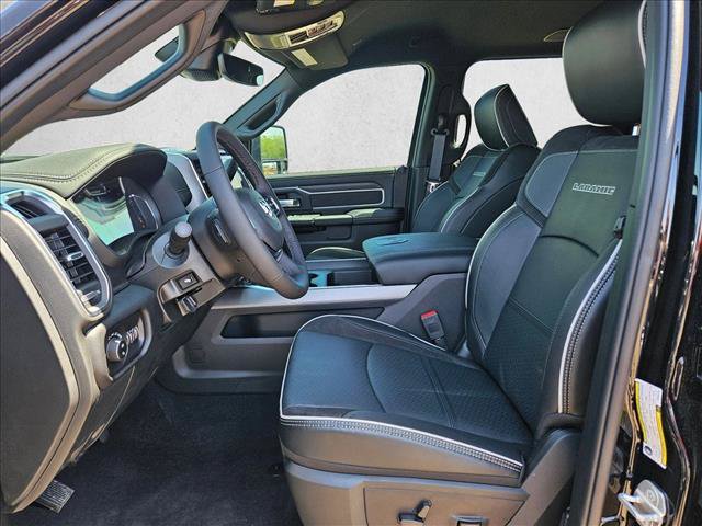 New 2026 RAM 2500 Laramie w/ Night Edition AWD/4WD image 4