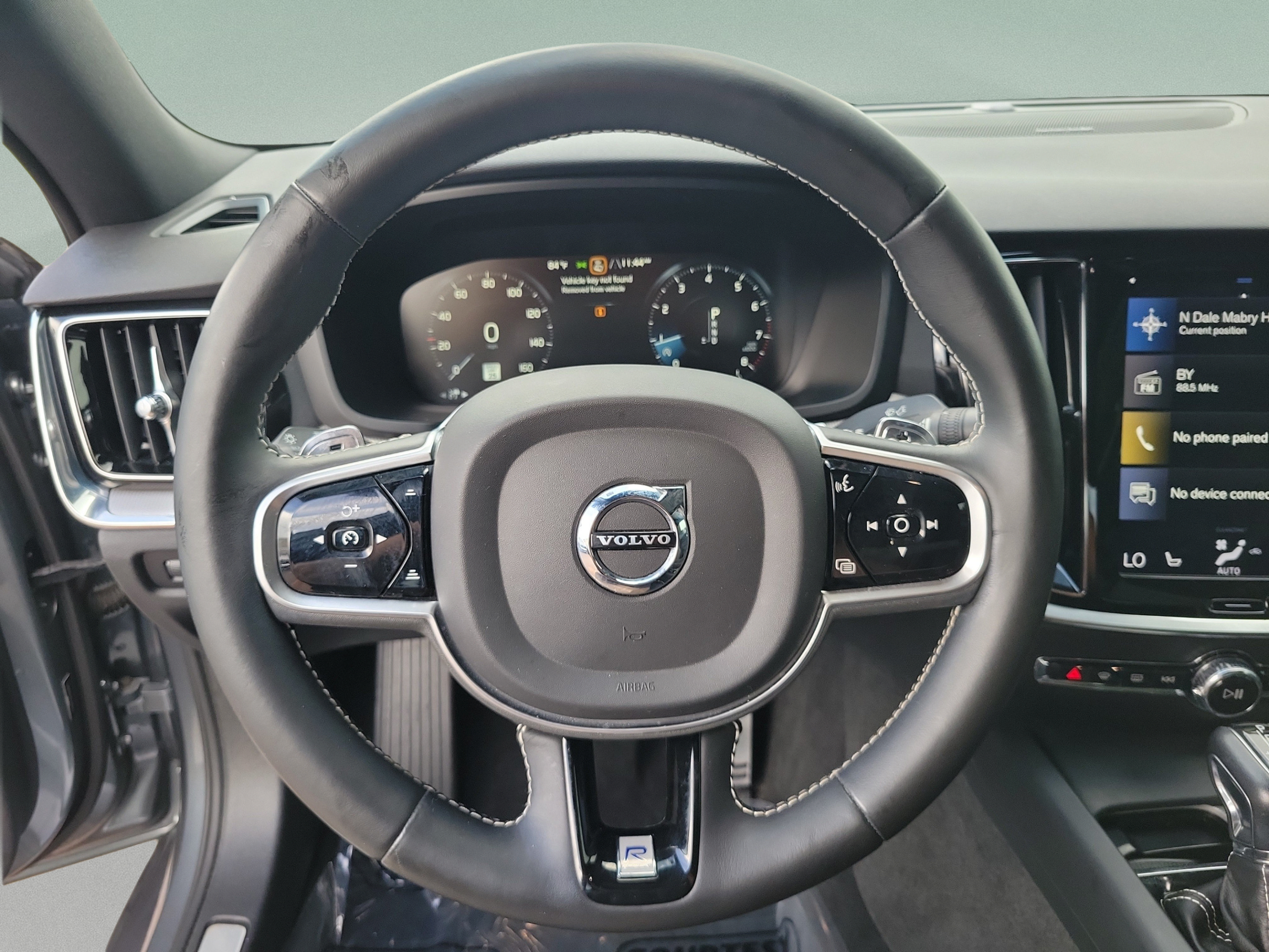 Used 2019 Volvo S60 T5 R-Design FWD image 15