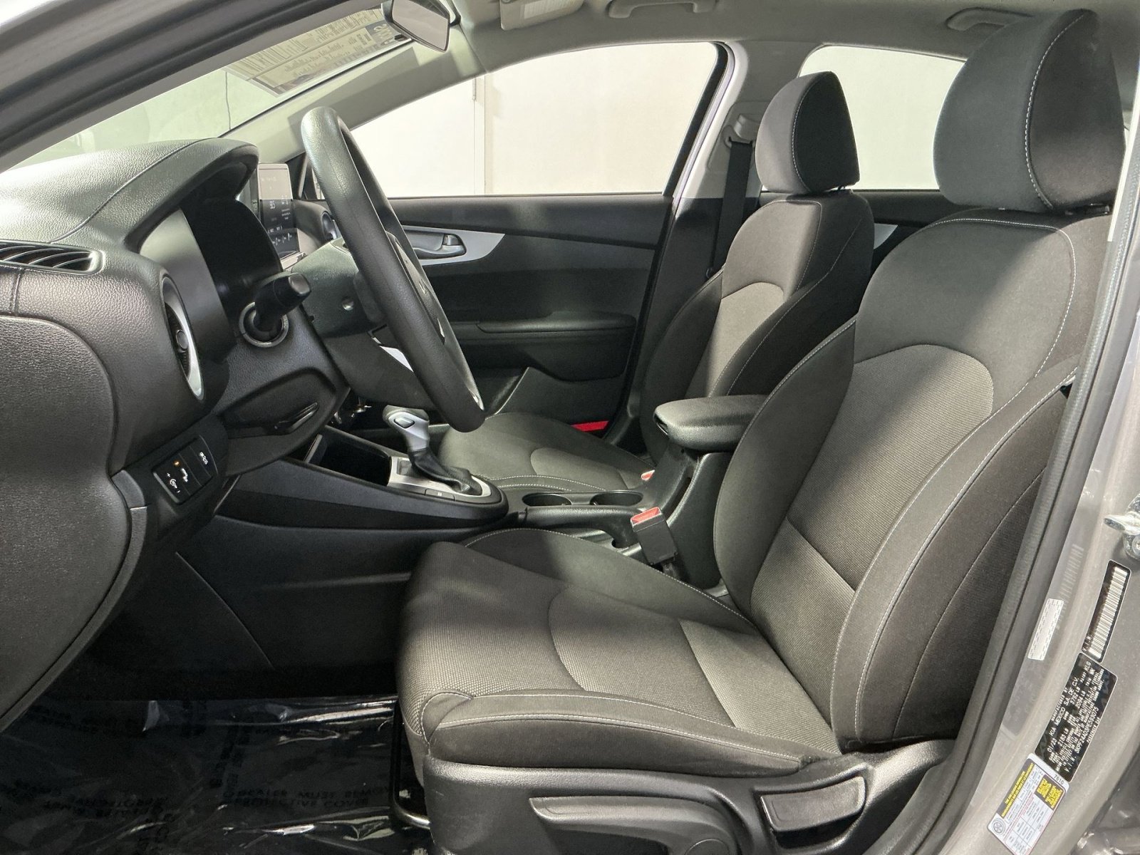 Used 2023 Kia Forte LXS w/ LXS Technology Package image 14