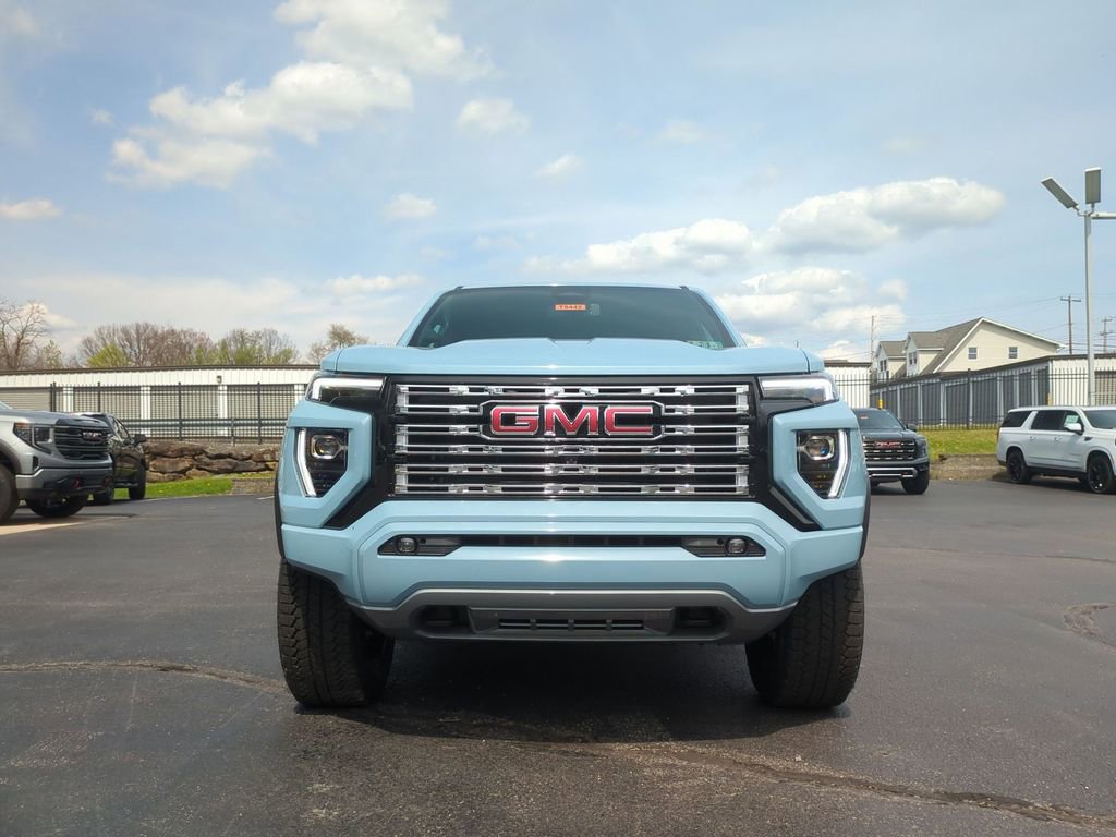 New 2026 GMC Canyon Denali image 2