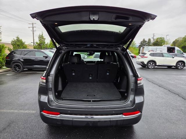 Used 2024 Jeep Grand Cherokee Limited 4xe AWD/4WD image 25
