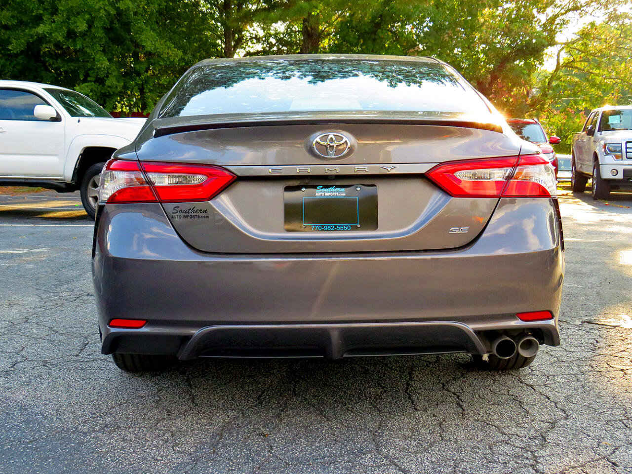 Used 2018 Toyota Camry SE image 8