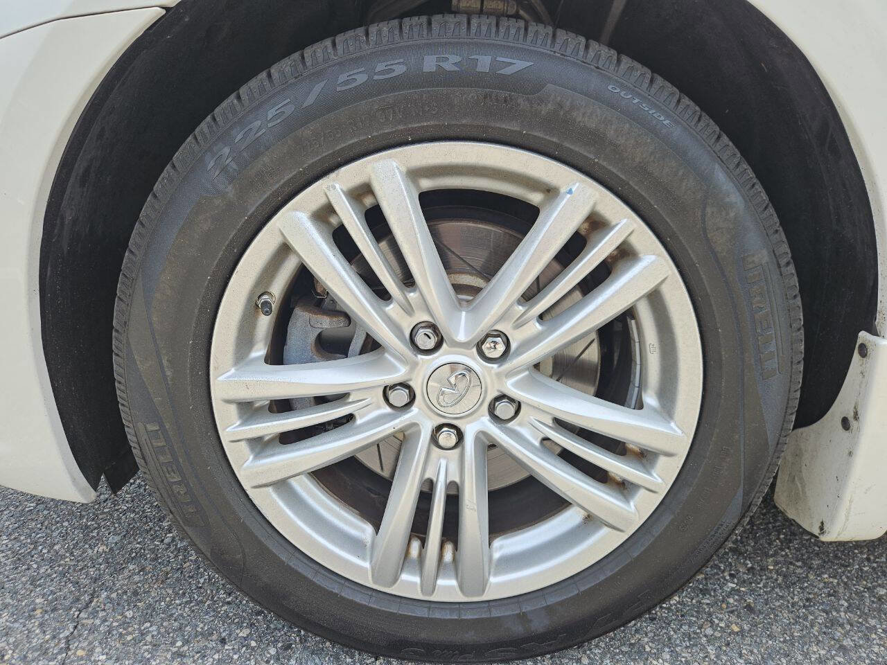 Used 2013 INFINITI G37 x Sedan w/ Premium Pkg AWD/4WD image 24