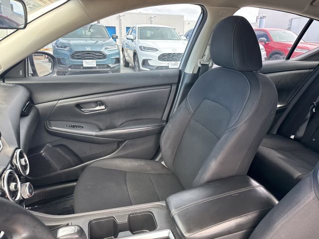 Used 2020 Nissan Sentra S image 12