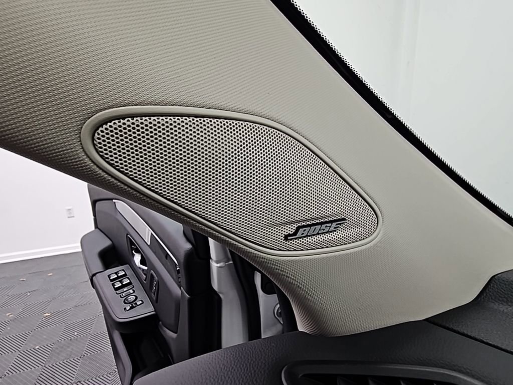 New 2025 Honda Pilot Elite image 30