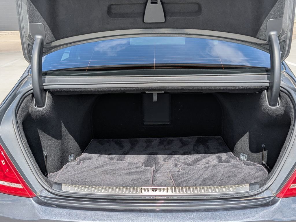 Used 2018 Genesis G90 5.0 Ultimate image 28