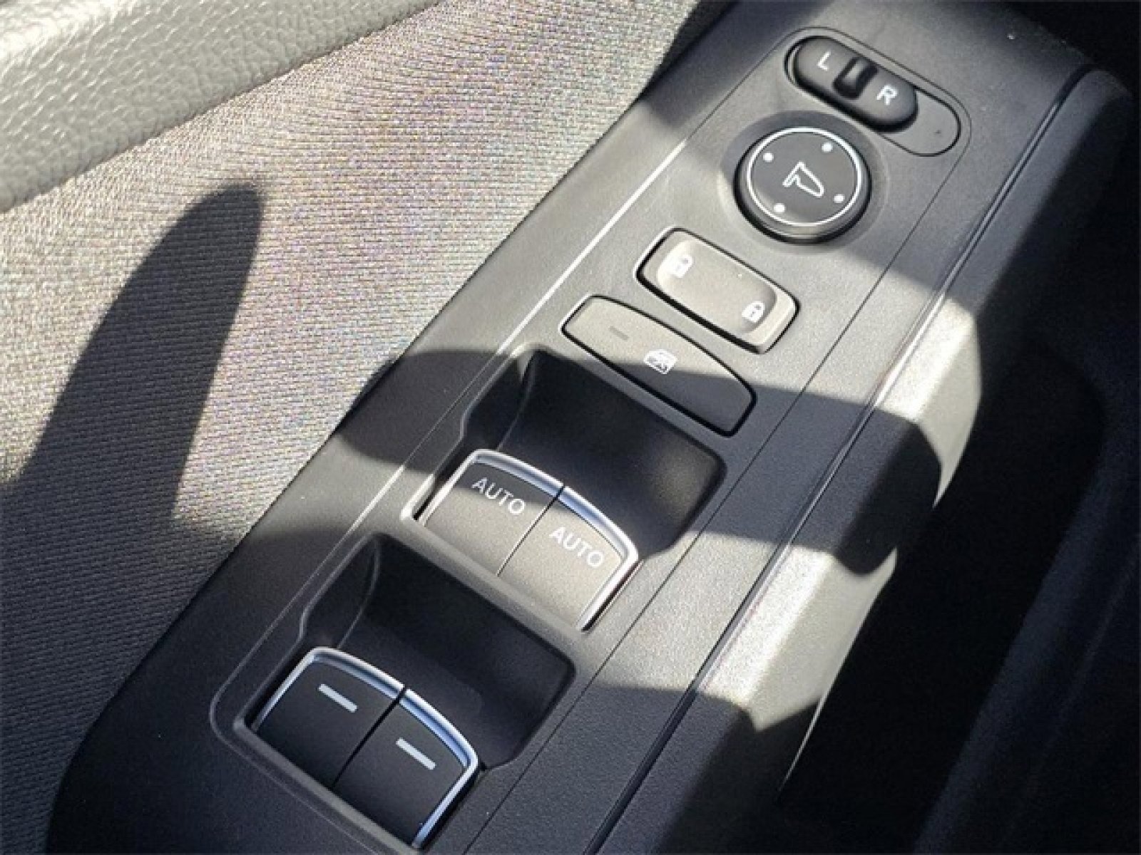 Used 2025 Honda Civic Sport image 27