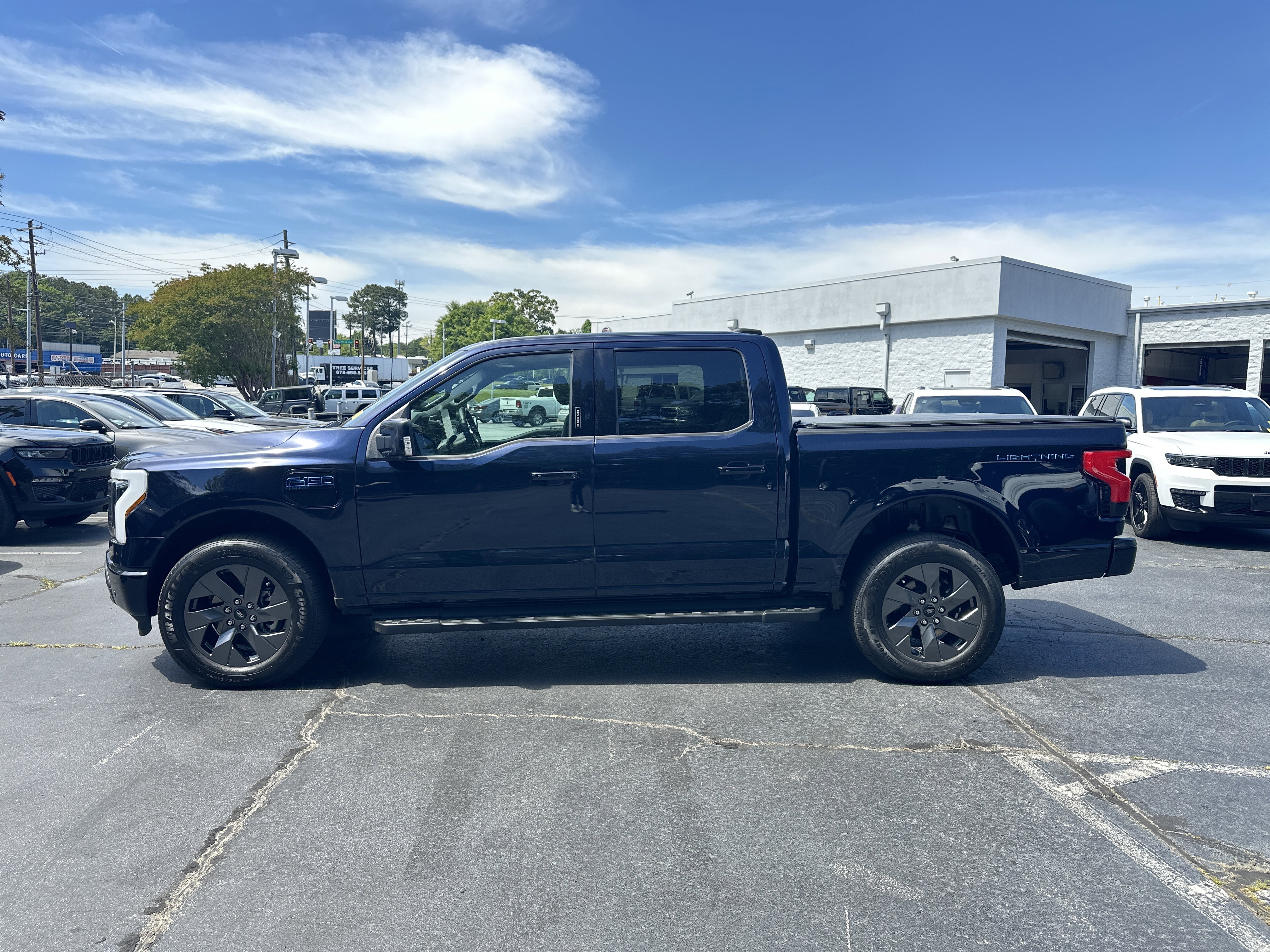 Used 2024 Ford F150 Lightning Lariat AWD/4WD image 5