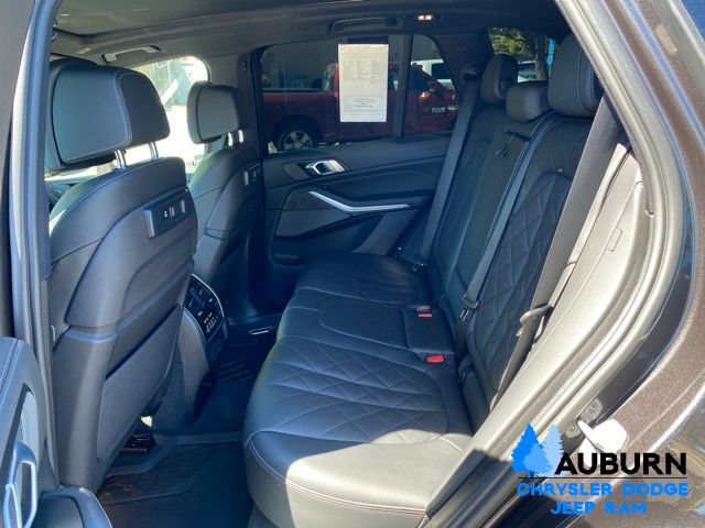 Used 2023 BMW X5 xDrive40i w/ Luxury Seating Package AWD/4WD image 28