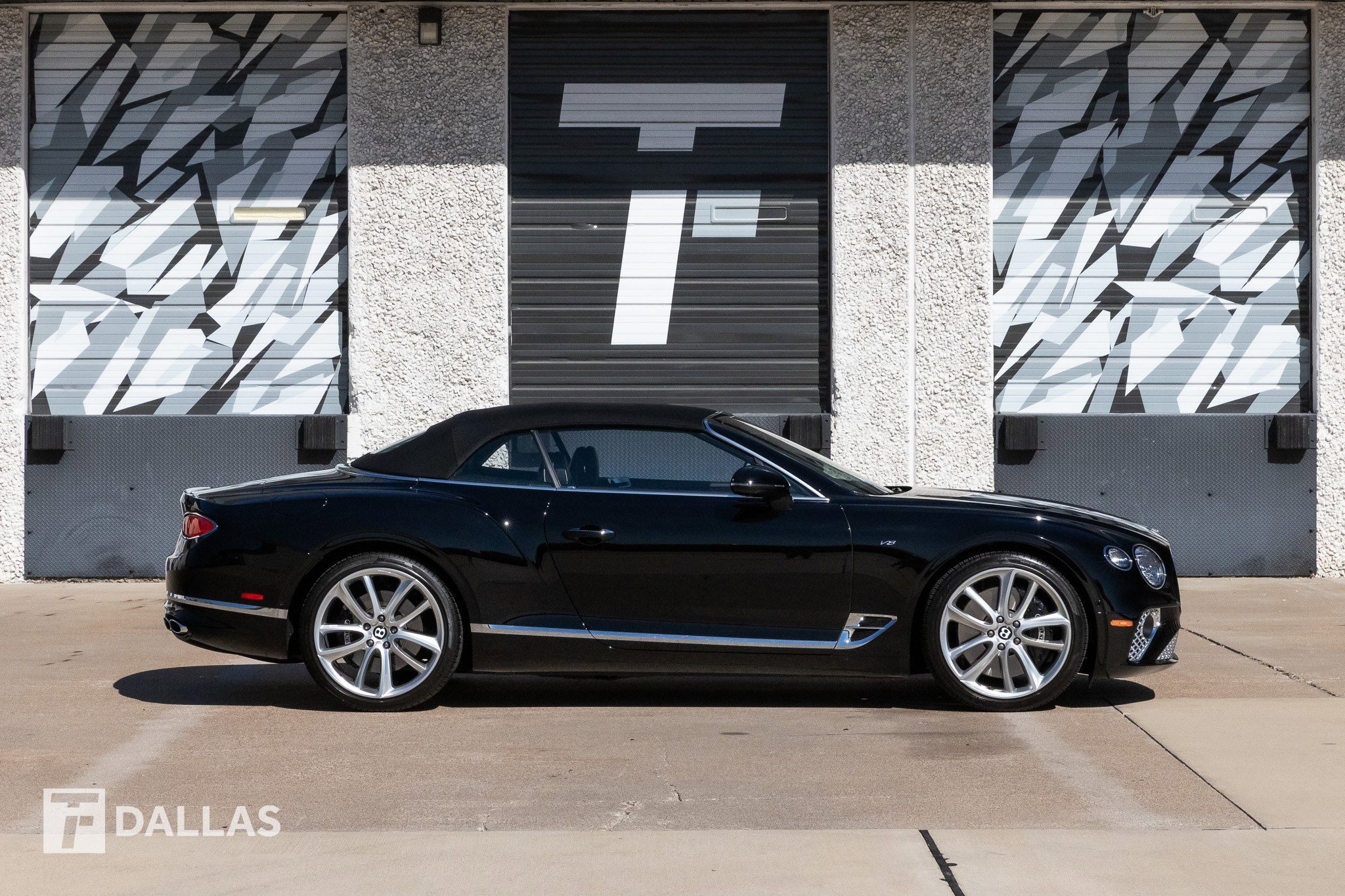 Used 2022 Bentley Continental GT image 18