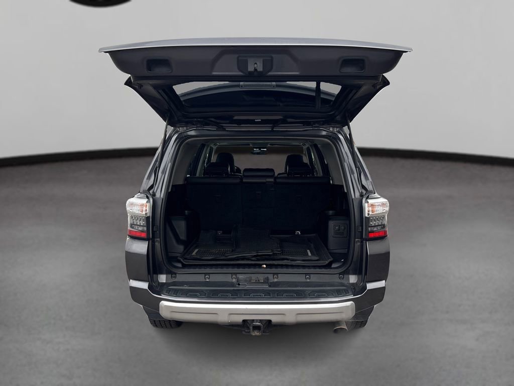 Used 2018 Toyota 4Runner TRD Off-Road Premium image 11