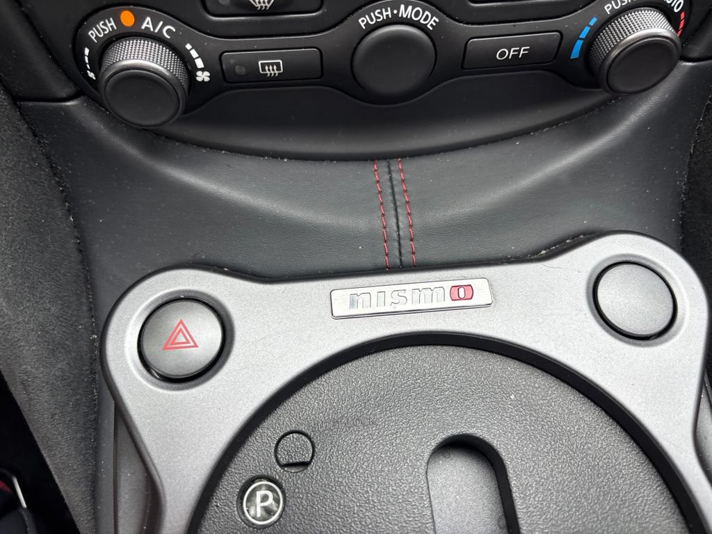 Used 2019 Nissan 370Z NISMO RWD image 30