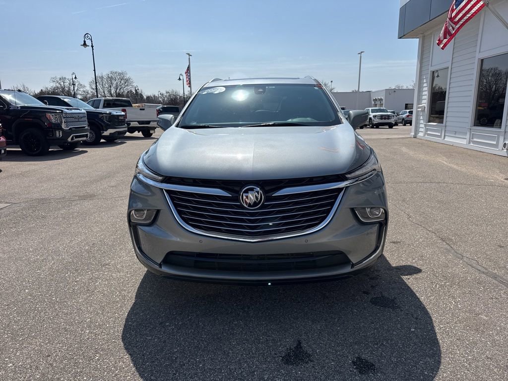 Used 2024 Buick Enclave Essence w/ Experience Buick Package image 2