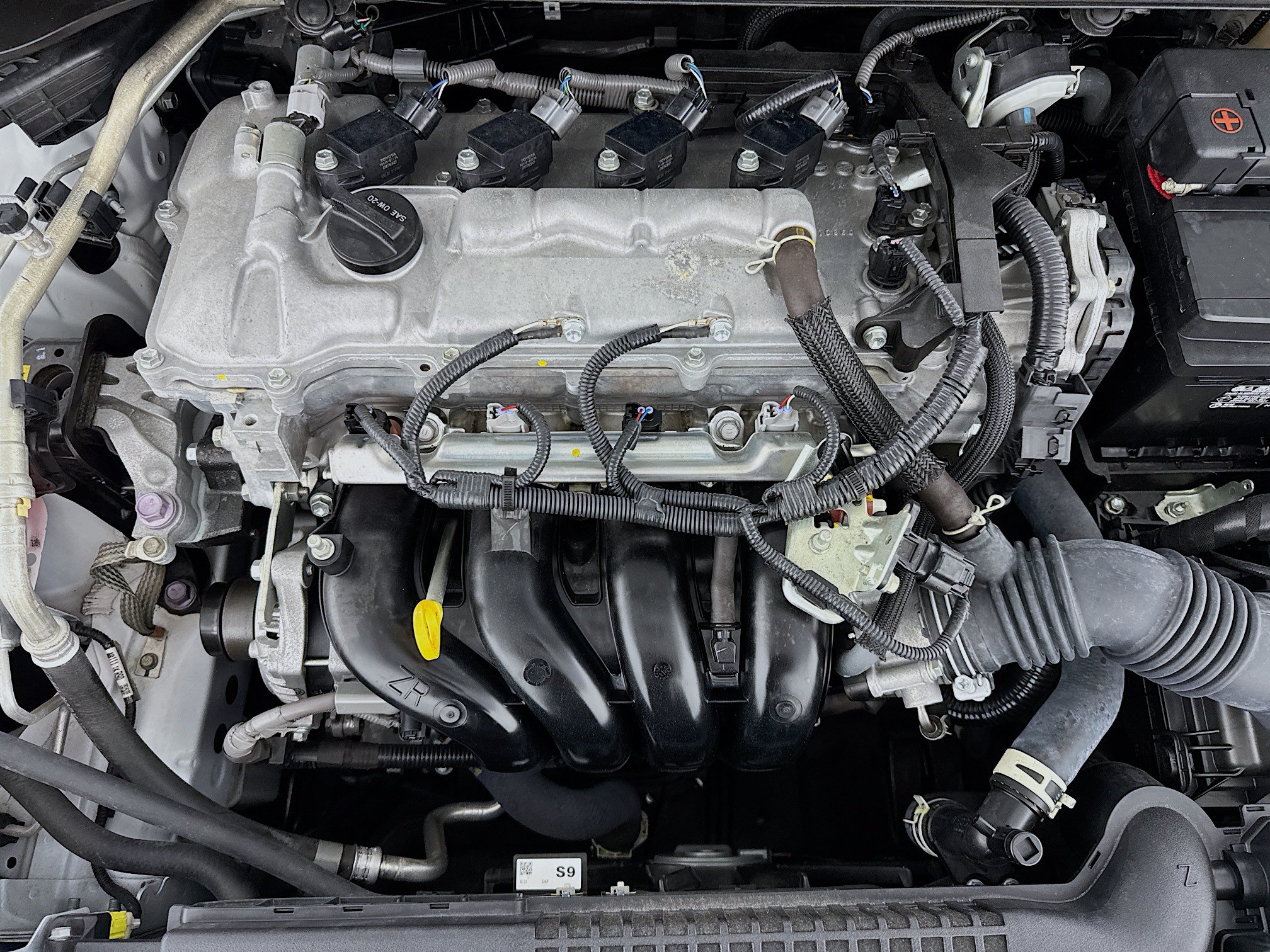 Used 2022 Toyota Corolla LE FWD image 37