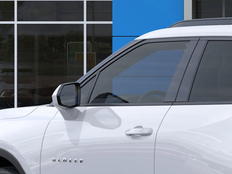 New 2025 Chevrolet Blazer LT w/ Convenience Package image 12