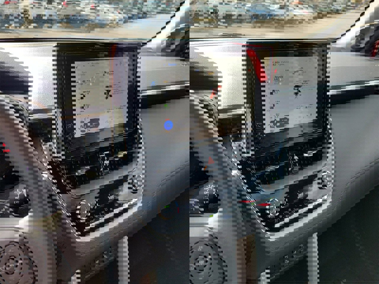 Used 2025 Toyota Corolla Cross AWD Hybrid image 25