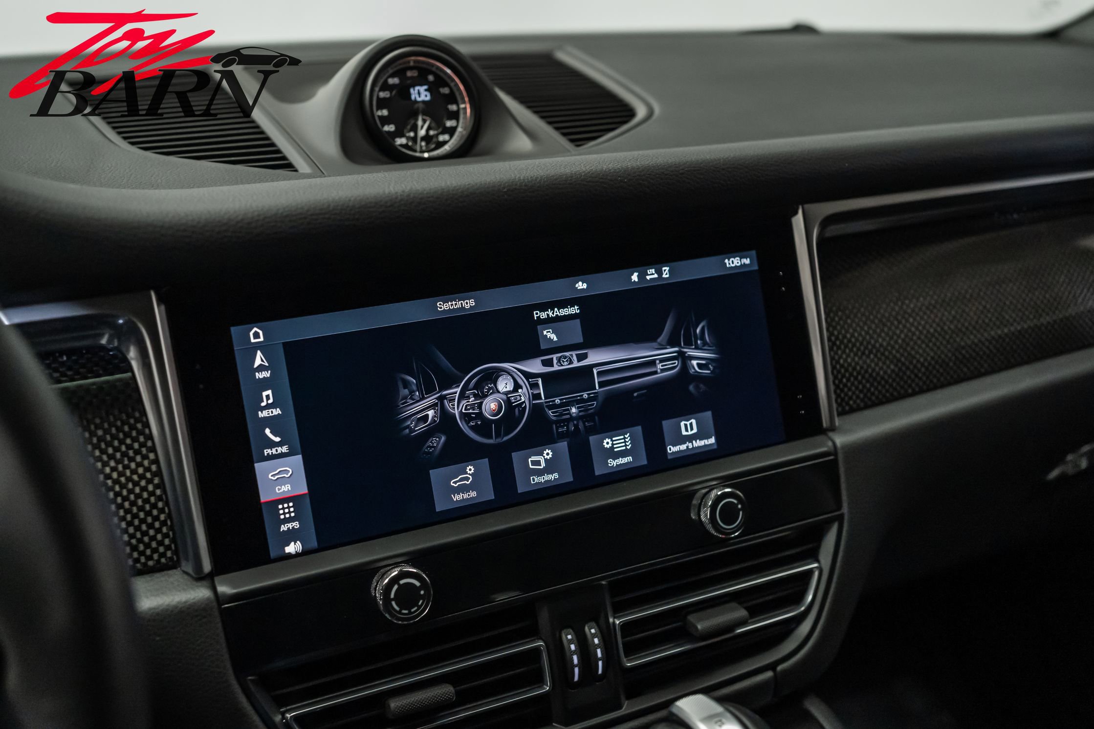 Used 2023 Porsche Macan S image 40