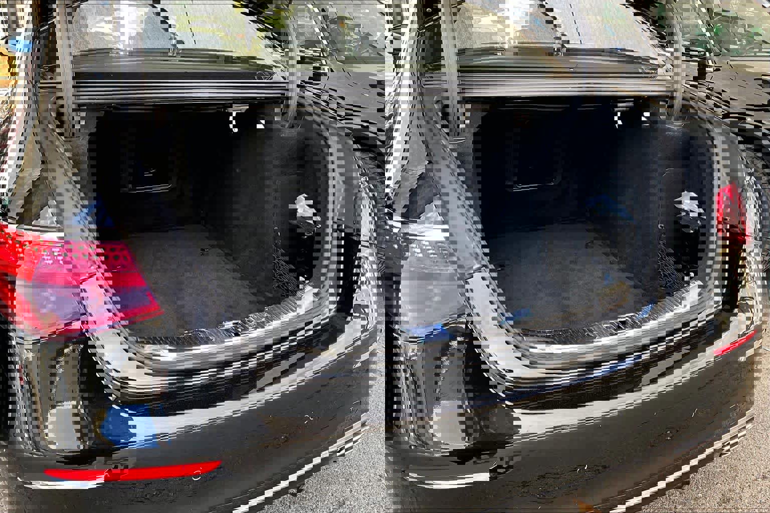 Certified 2022 Mercedes-Benz S 500 4MATIC w/ AMG Line Package image 37